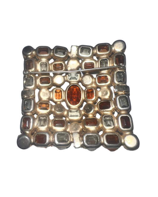 1960’s AMBER RHINESTONE BROOCH