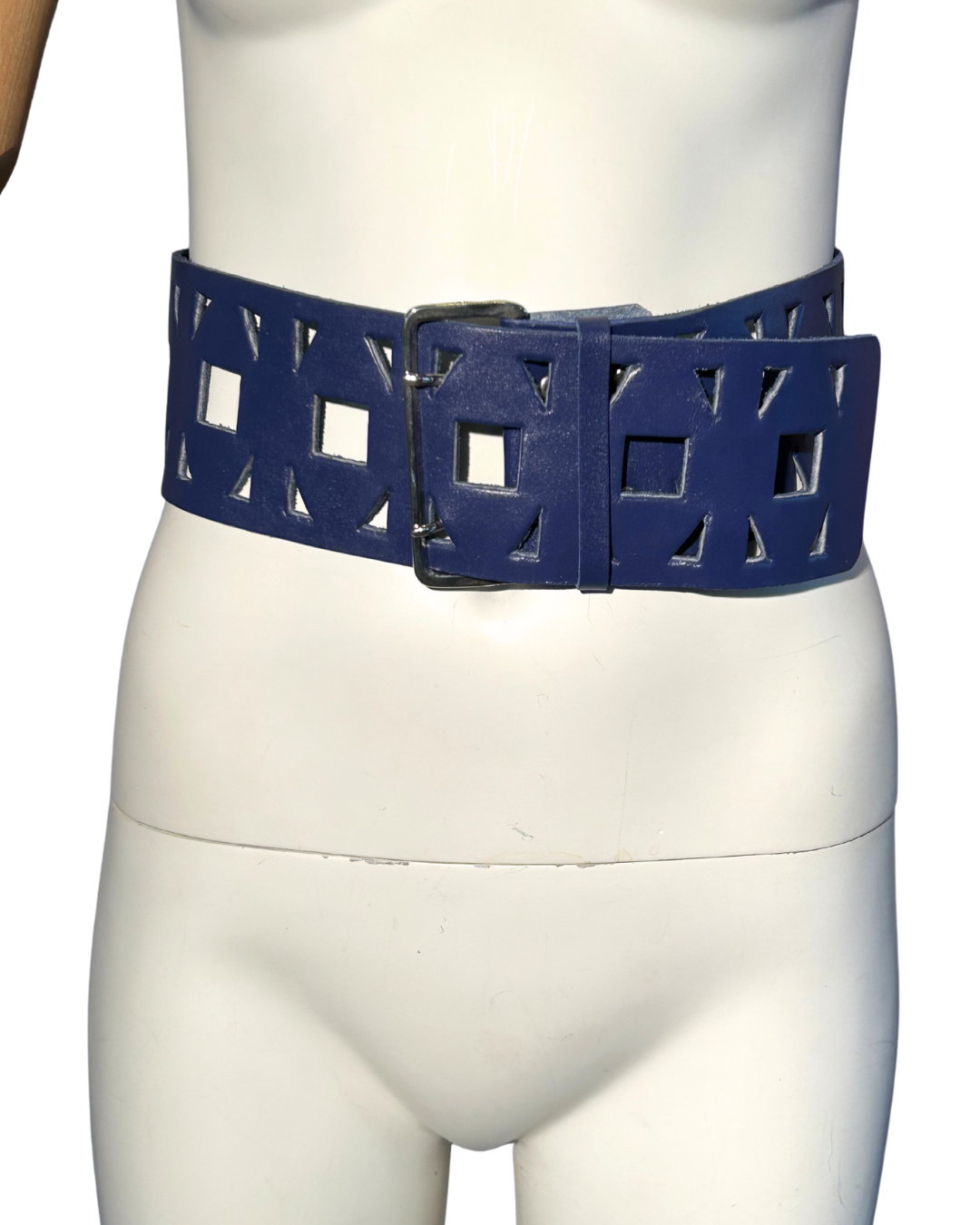 1980’s PURPLE LEATHER BELT